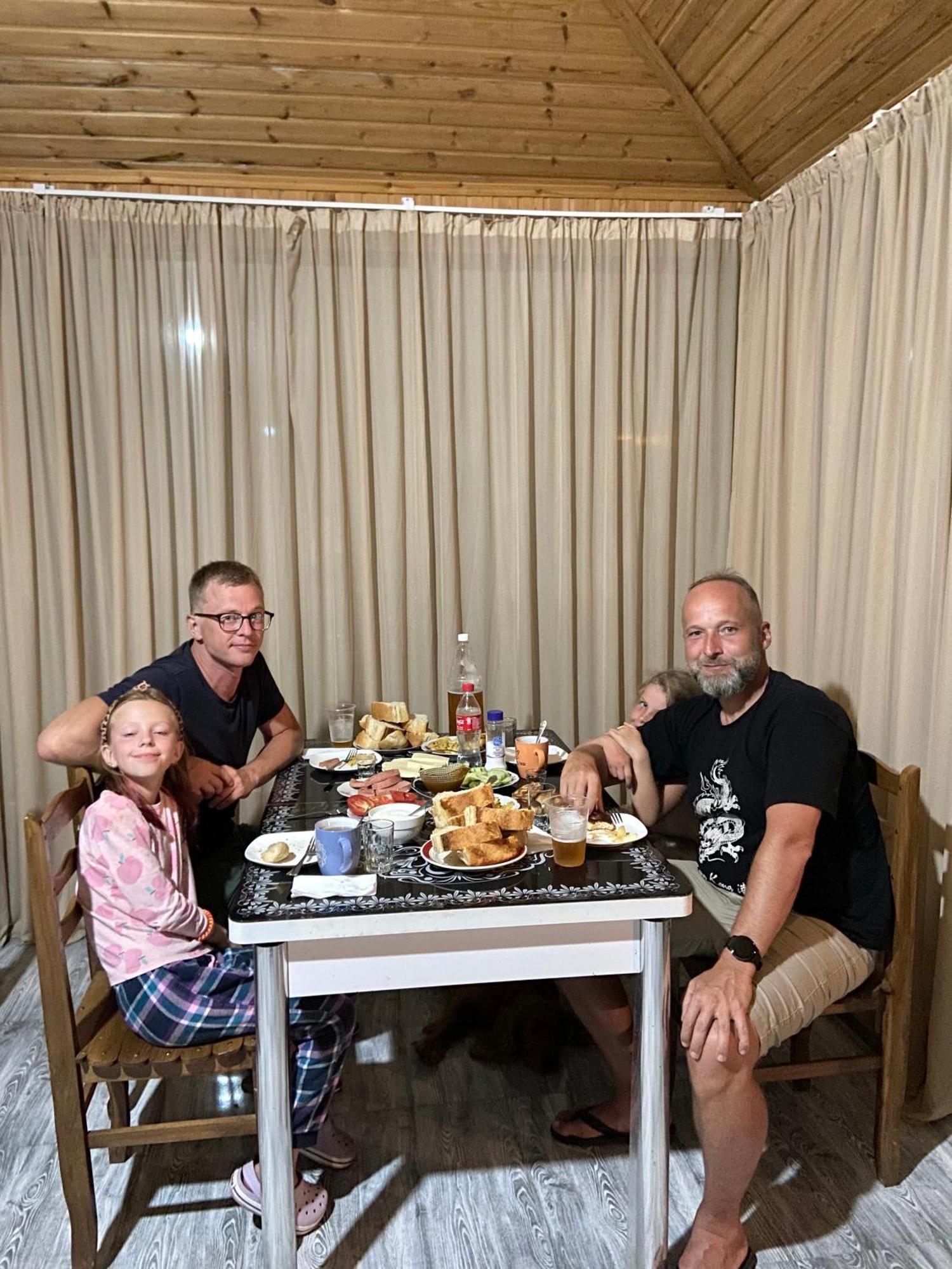 Hotel Doko Martvili Bagian luar foto